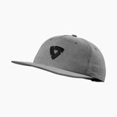 Cappellino Oslo, un cappellino unisex con visiera piatta. Colore nero, logo bianco. Di REV'IT!.